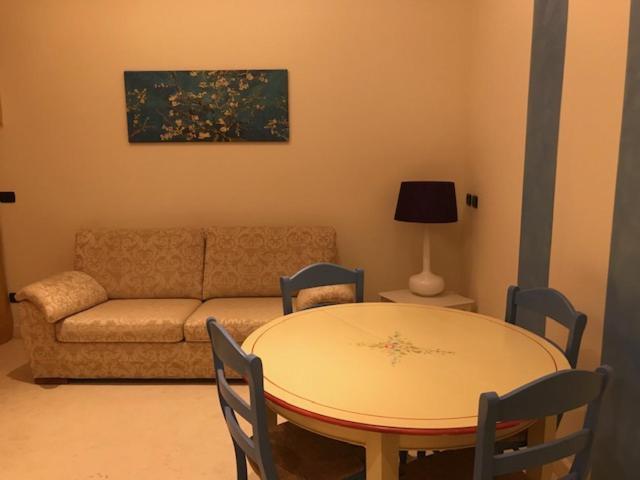 Appartamento Du Lac 2 Desenzano del Garda Dış mekan fotoğraf